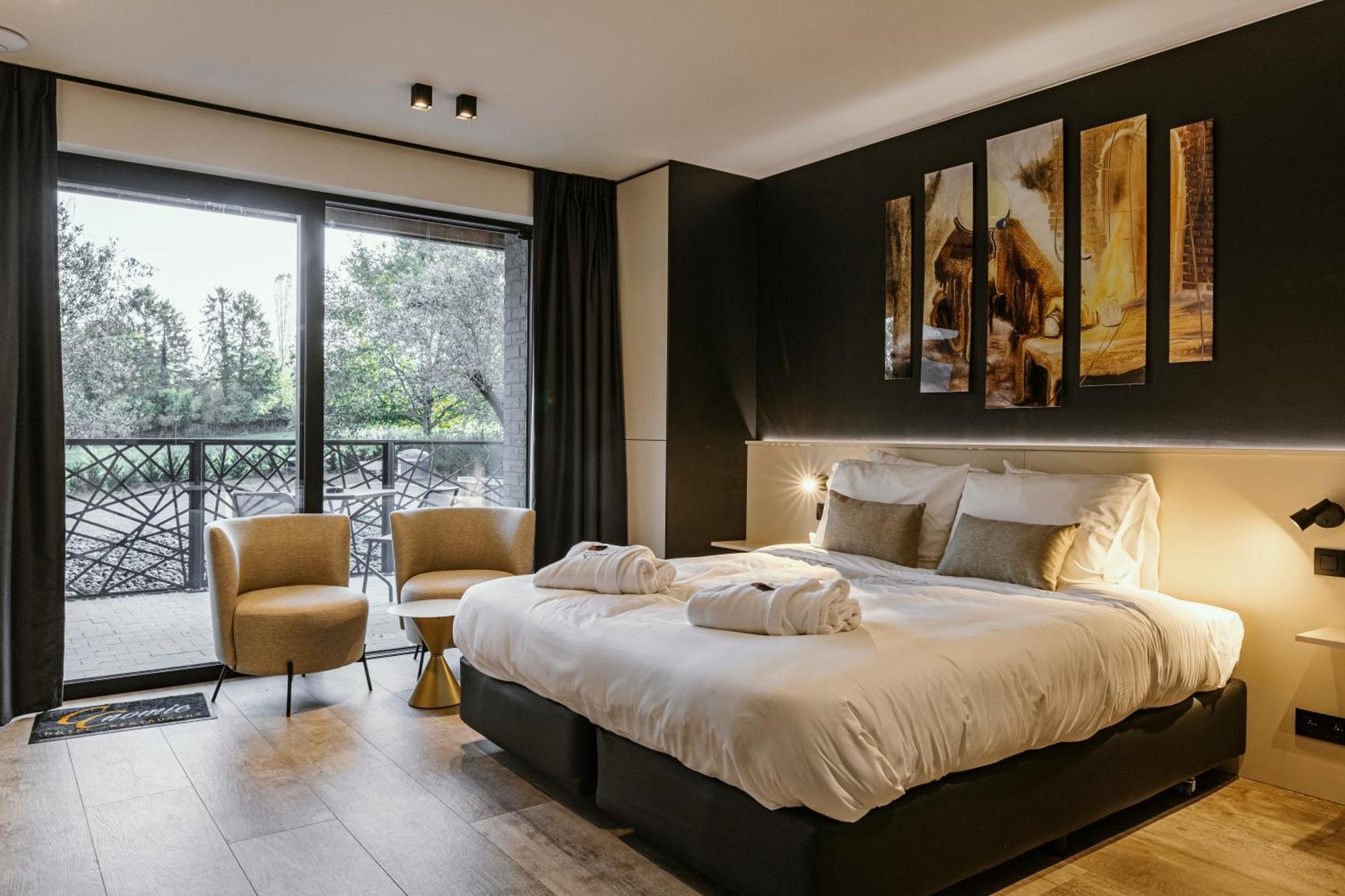 Cc Nomie Hotel Restaurant Dinant Zewnętrze zdjęcie