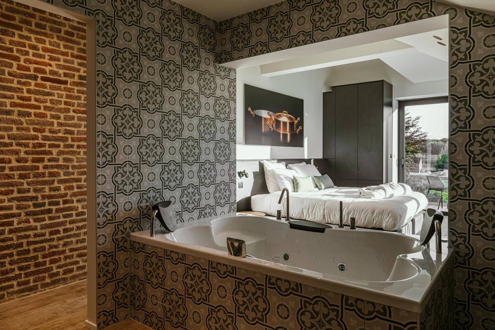 Cc Nomie Hotel Restaurant Dinant Zewnętrze zdjęcie