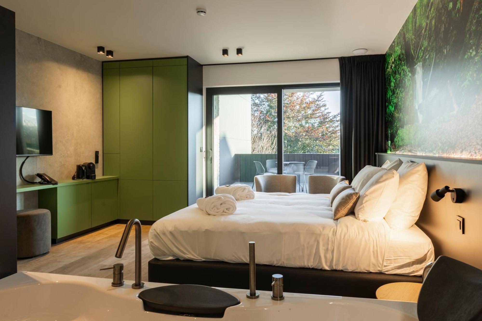 Cc Nomie Hotel Restaurant Dinant Zewnętrze zdjęcie