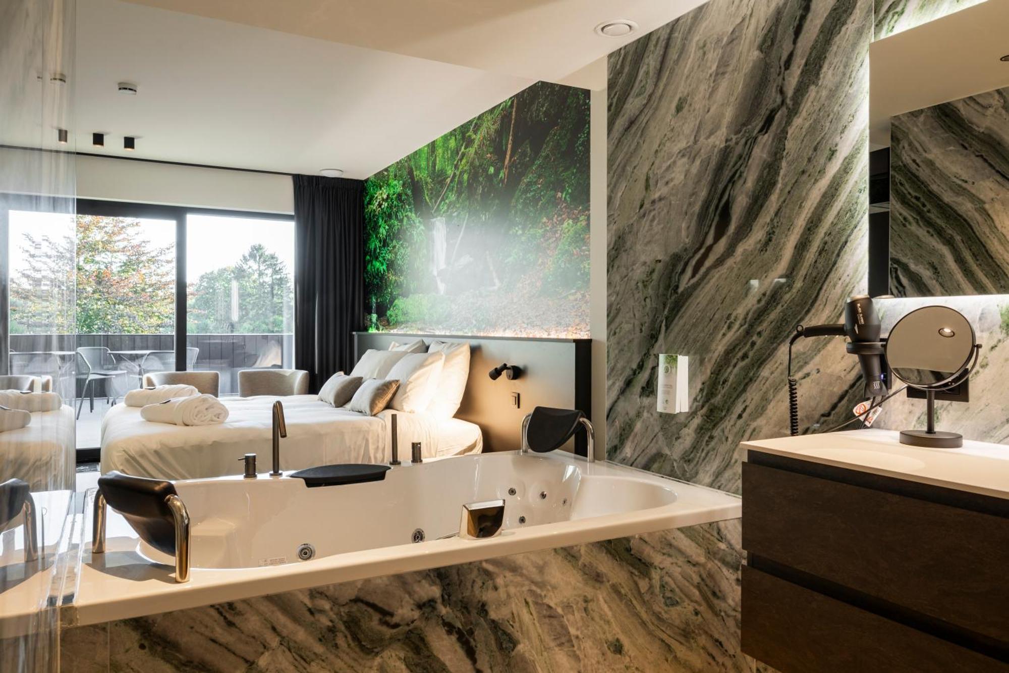Cc Nomie Hotel Restaurant Dinant Zewnętrze zdjęcie