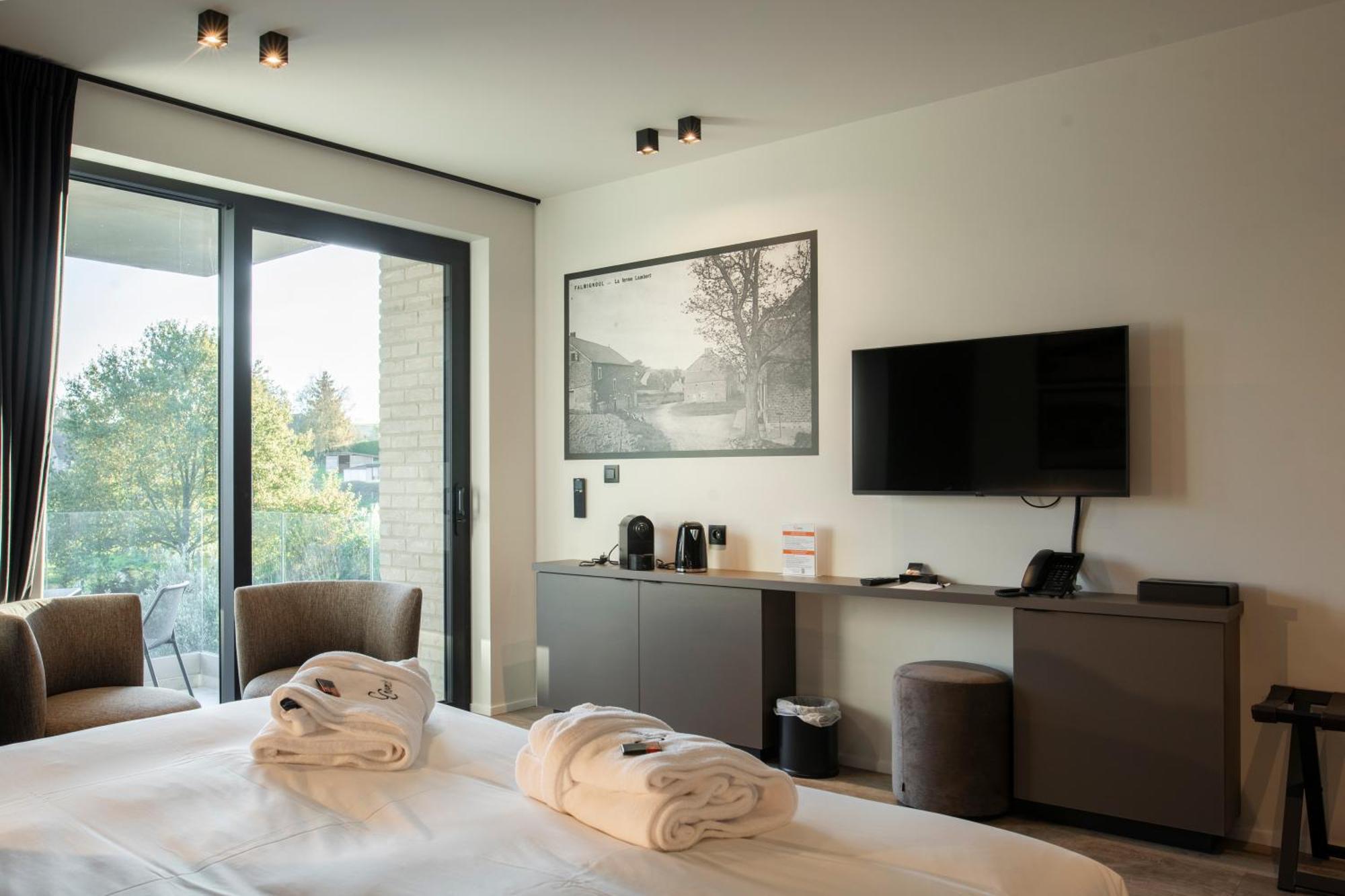 Cc Nomie Hotel Restaurant Dinant Zewnętrze zdjęcie